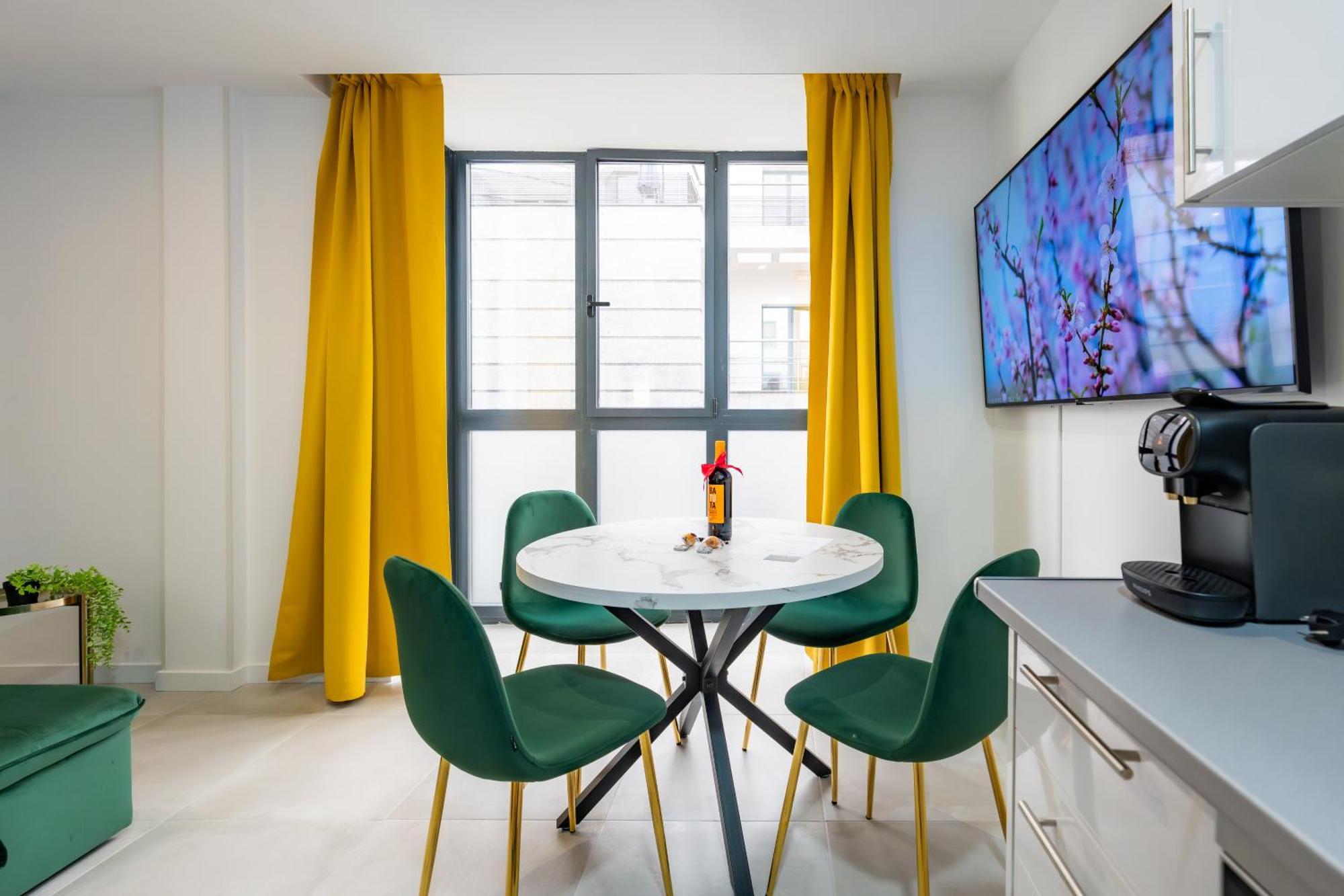 Lemon Apartment & Hotels Bernabeu Madryt Zewnętrze zdjęcie