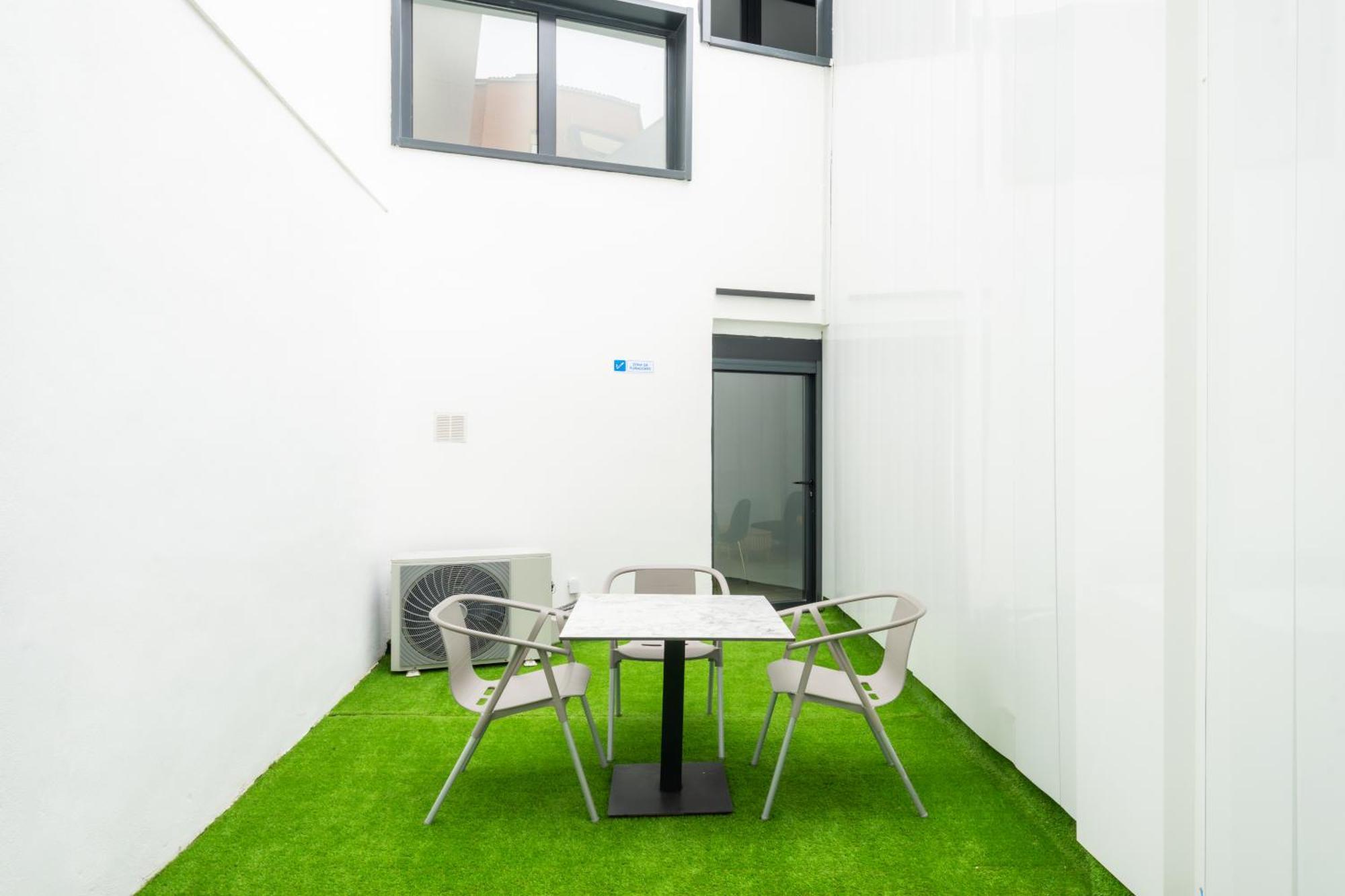 Lemon Apartment & Hotels Bernabeu Madryt Zewnętrze zdjęcie